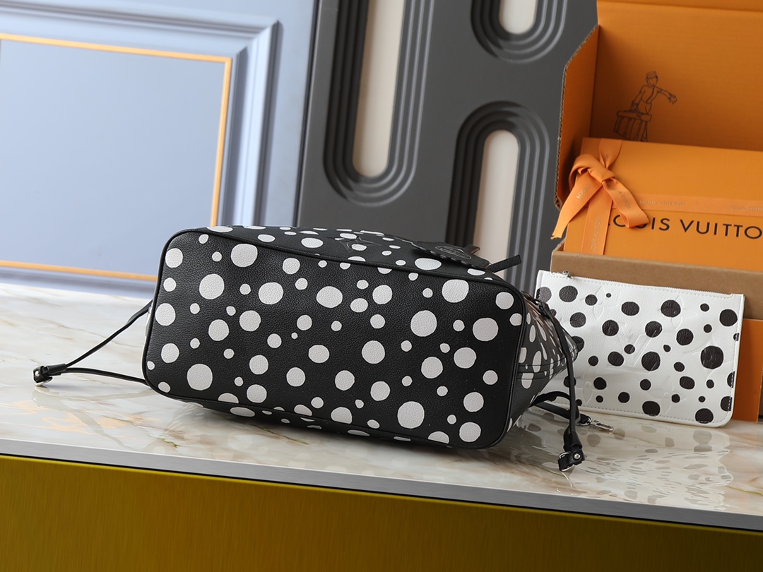 スーパーコピーバッグ国内発送対応N品安全必ず届く信用できるサイト